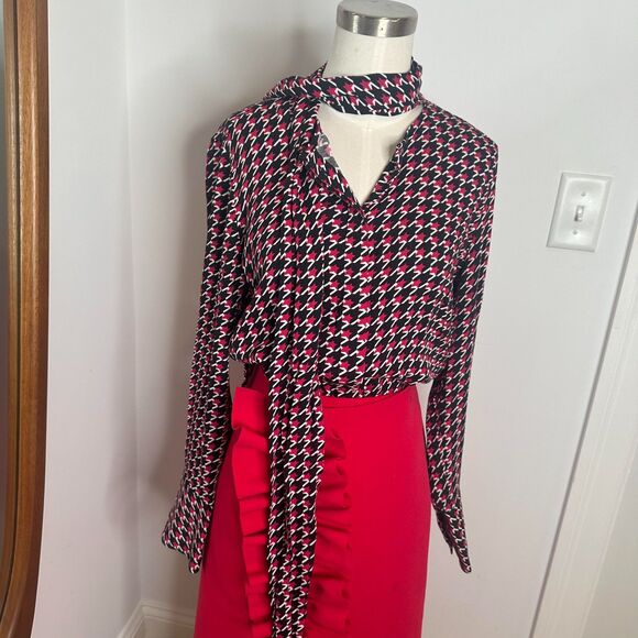 Equipment graphic houndstooth print blouse - Picture 7 of 9